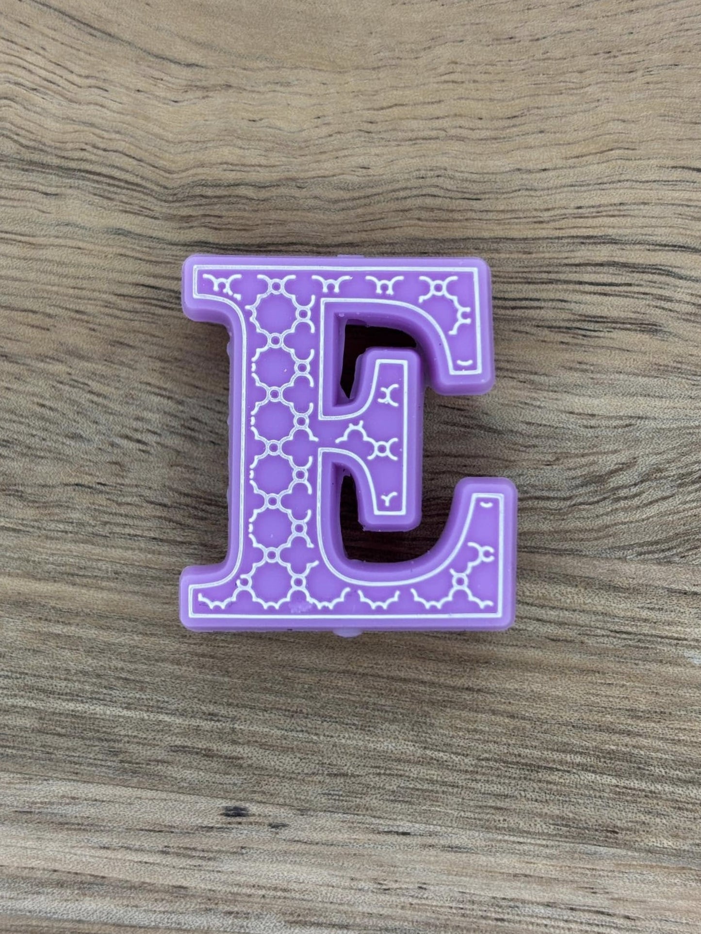 Alphabet E Silicone Focal