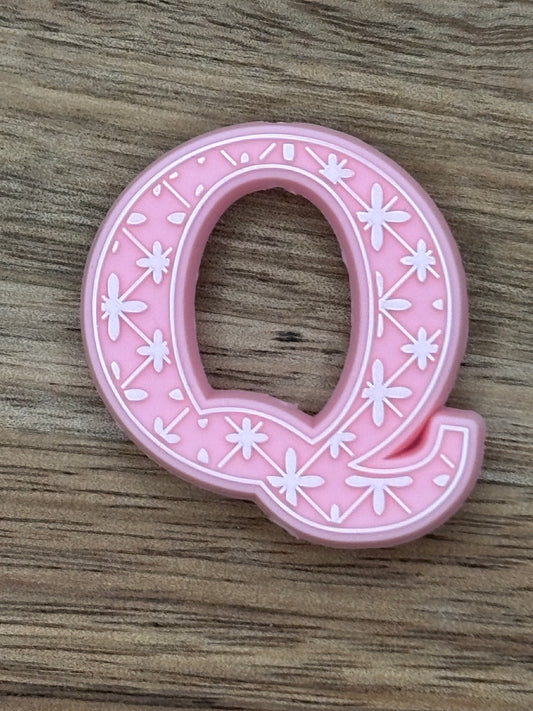 Alphabet Q Silicone Focal