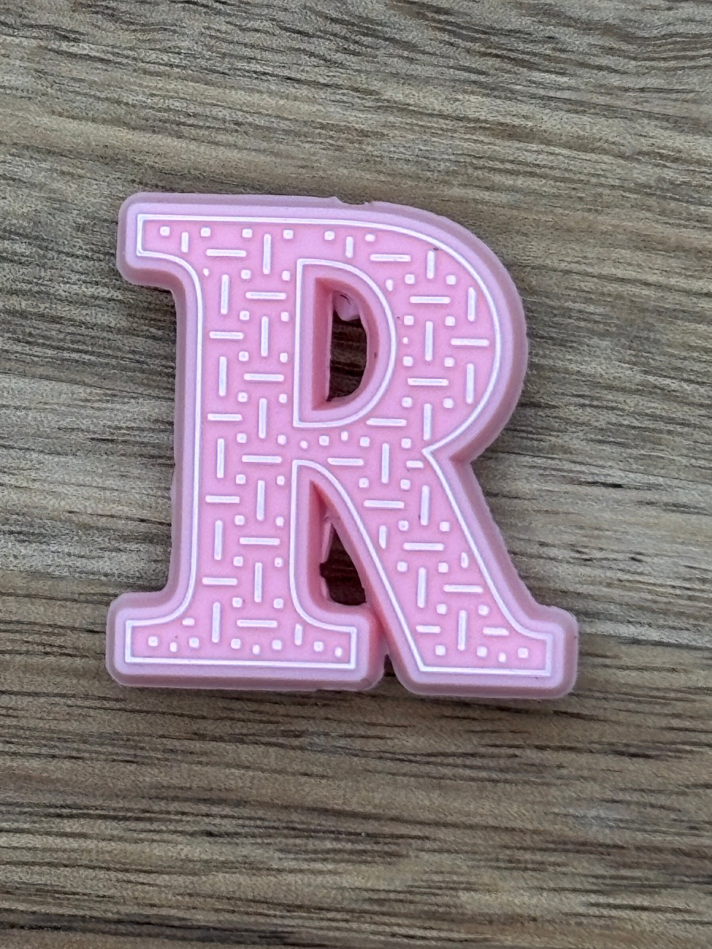 Alphabet R Silicone Focal